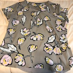 Floral blouse!